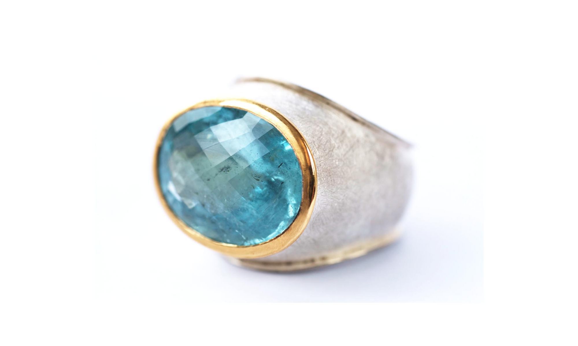 Silberring mit großem Aquamarin